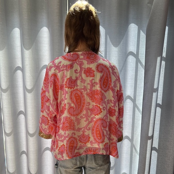 Village lift Merideth embellished kimono top - Picture 7 of 8